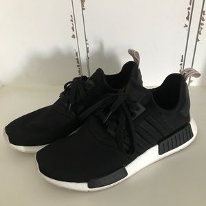 Women’s Adidas Size 9